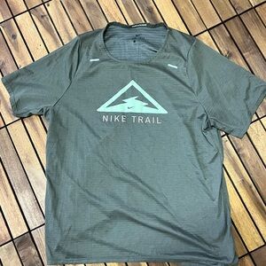 Nike Trail Men's Tee